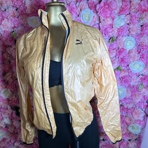PUMA Women's Gold Jacket (+Fashion Nova shorts (M) & Puma bra (M))